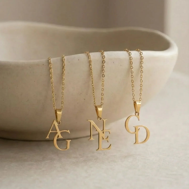COLLAR INICIAL DOBLE MINIMAL