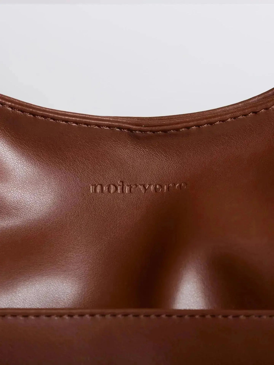 NOIR ESSENCE | BOLSO ELEGAMMA