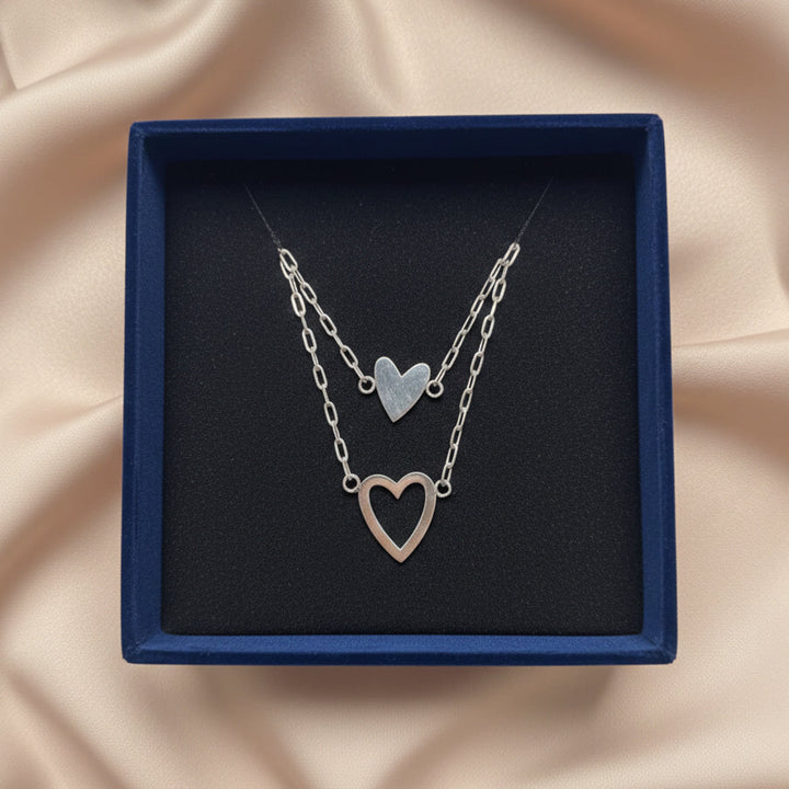 SET DE PULSERAS CON CORAZÓN