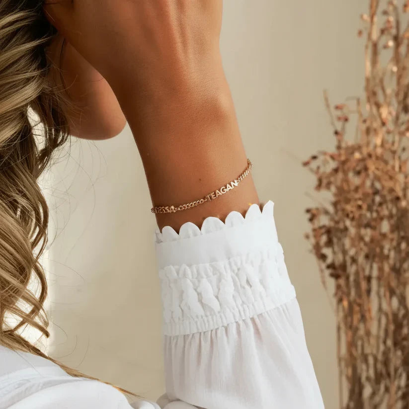 Pulsera AUXANA con nombre personalizado