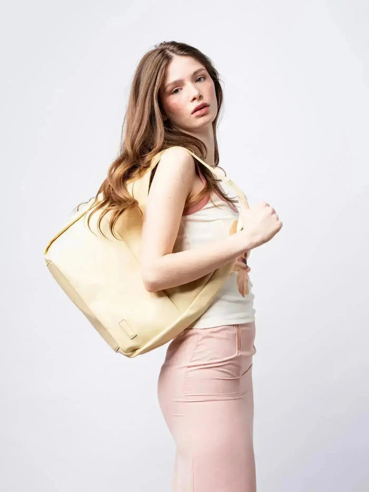 NOIR ESSENCE | BOLSO ELEGAMMA