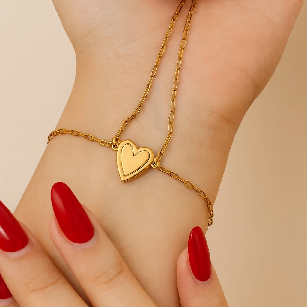 SET DE PULSERAS CON CORAZÓN