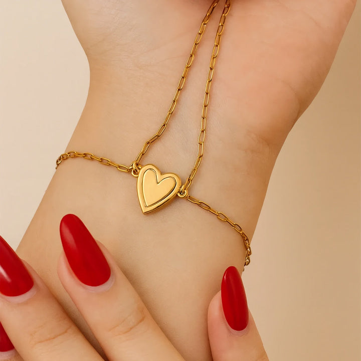 SET DE PULSERAS CON CORAZÓN
